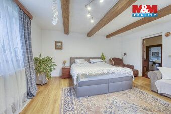 Dům s vlastním kusem přírody a zahradou až k řece – klidné b