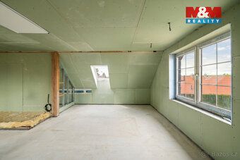 Rodinný dům v Dřetovicích se započatou rekonstrukcí nabízí m
