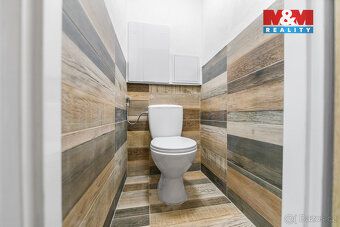 Nabízíme k pronájmu prostorný byt 3+1 o celkové výměře 80 m2