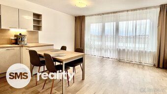Nabízím k pronájmu moderní, kompletně zrekonstruovaný byt o 