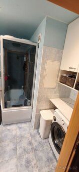 Nabízíme k prodeji byt 4+1 v osobním vlastnictví v Chebu. Te