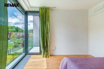 Pronájem rodinného domu 201 m², pozemek 197 m² V Šáreckém úd