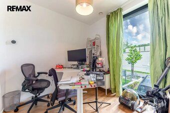 Pronájem rodinného domu 201 m², pozemek 197 m² V Šáreckém úd
