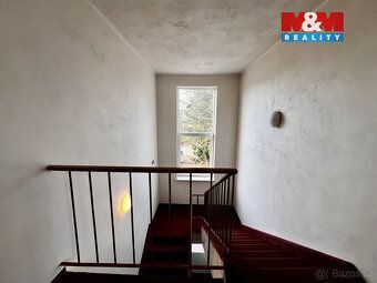 Nabízíme k pronájmu kancelářské prostory v klidné části obce