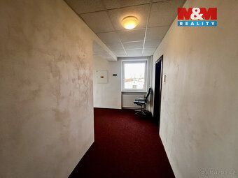 Nabízíme k pronájmu kancelářské prostory v klidné části obce