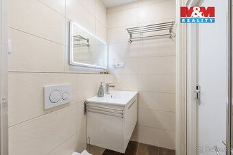 Nabízíme k pronájmu byt, o dispozici 2+1, po kompletní rekon
