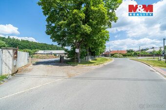 Nabízíme k pronájmu komerční pozemek o rozloze 7754 m² v kat