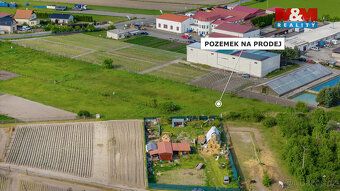 Nabízíme k prodeji atraktivní pozemek o rozloze 991 m², kter