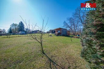 Nabízíme k prodeji atraktivní pozemek o rozloze 1085 m², sit
