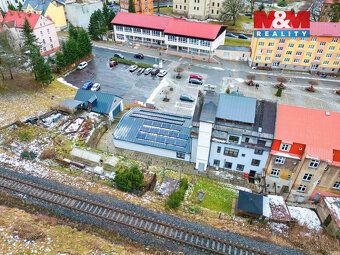 Nabízíme k prodeji unikátní rodinný dům v centru města Vejpr