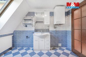 Nabízíme k prodeji slunný mezonetový byt 4+kk o ploše 96 m² 