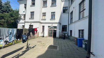 Nabízíme k prodeji půdní prostor o výměře 108 m² v samotném 