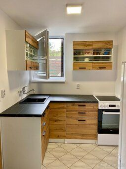 Prodám stavební pozemek s rozlohou 302 m2 v malebné obci Bíl