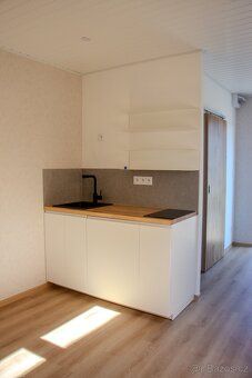 Luxusní modulový dům 3,6 × 6,4 m – celoroční, plně vybavený,