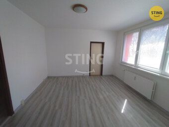 Nabízíme k pronájmu udržovaný byt 2+1 v Třinci na ulici Habr