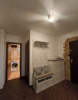 Pronájem bytu 2+kk s lodžií, ul. Přichystalova, Olomouc
 Nab