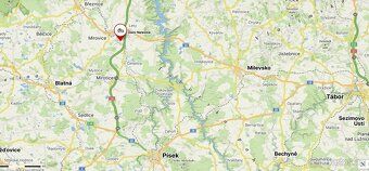 Hledáte klidné místo pro rodinný dům s prostornou zahradou a
