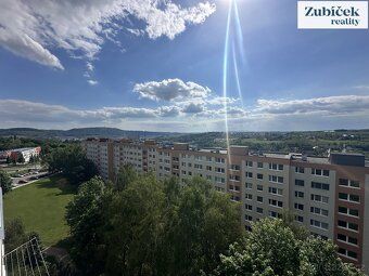 Nabízíme k pronájmu byt 3+1 v klidné části Jižních Svahů na 