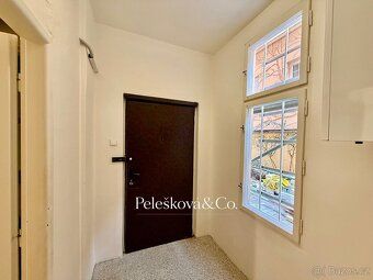 Ev.č. 00242 Nabídka pronájmu nebytových prostor, 82 m², Prah