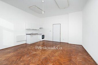 Ev.č. 00233 Nabízíme k prodeji činžovní dům v samotném centr