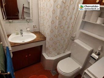 MEZONETOVÝ APARTMÁN S PANORAMATICKÝM VÝHLEDEM NA MOŘE – NOVI