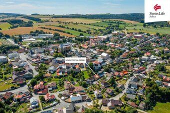 Nedokončená novostavba, která v sobě nese veliký potenciál. 