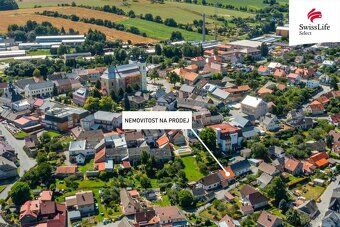 Nedokončená novostavba, která v sobě nese veliký potenciál. 