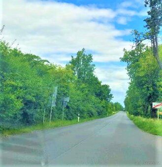 Nabízíme k prodeji komerční pozemek o rozloze 2035 m² v Měši