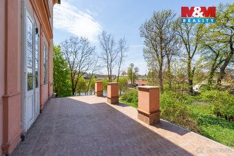 Výjimečná příležitost - zámeček bez památkové ochrany s obří
