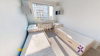 Ev.č. 02760 ID: 02760 Tomáš Batík & Explicit Reality Vám pře