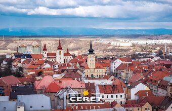 Pronájem reprezentativního obchodního prostoru 288 m2.
Nabíz