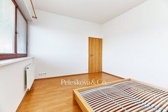 Ev.č. 00251 Nabízíme k prodeji nadstandardní mezonetový byt 