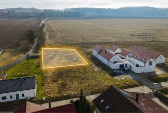 Hledáte místo pro svůj nový domov, kde budete mít klid venko