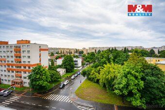 Prodej prostorného, světlého bytu 3+1 s lodžií 70 m², v osob