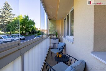 , prodeji velmi vzdušný byt 3+kk, 71 m² se zaskleným balkone
