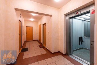 Nabízíme na prodej atraktivní rohový byt 3+kk (90 m2) se dvě