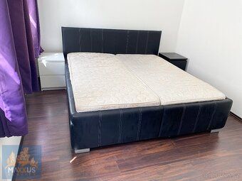 Nabízíme k dlouhodobému pronájmu světlý byt 2+kk o celkové o
