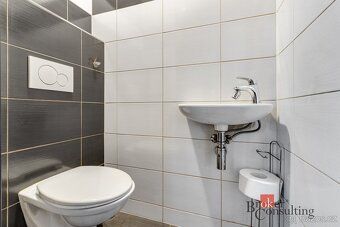 Prodej bytu 2+1, 65m2 , terasa, sklep, garážové stání, Plzeň