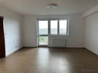 Pronájem 3+kk, 82 m² – Náchod u parku, bez provize Moderní a