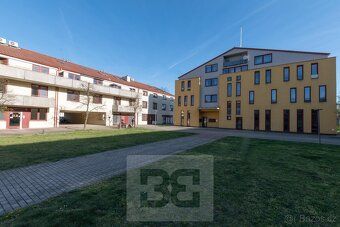 Ev.č. N09258 K nastěhování ihned.
Nabízíme Vám k pronájmu by