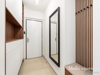 Prodej bytu 3+kk s terasou, parkovacím stáním a sklepem | no