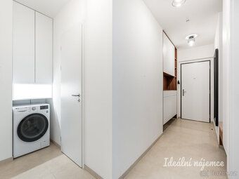 Prodej bytu 3+kk s terasou, parkovacím stáním a sklepem | no