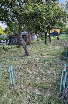 Nabízíme k prodeji krásnou zahradu o rozloze 308 m² v klidné
