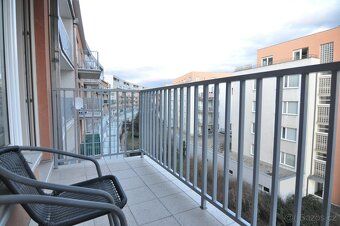 Pronájem bytu 1+kk 33 m², ul. Počernická, Praha 10 – Strašni