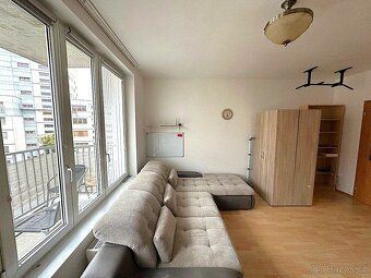 Pronájem bytu 1+kk 33 m², ul. Počernická, Praha 10 – Strašni