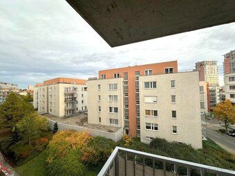 Pronájem bytu 1+kk 33 m², ul. Počernická, Praha 10 – Strašni