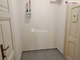 +popl. 800, , pronájem velmi pěkného a útulného bytu po celk