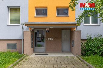 Nabízíme k prodeji moderní byt 2+1 o výměře 44 m² na ulici J