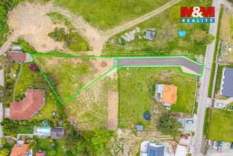 Nabízíme k prodeji krásný pozemek 1 060 m² na kraji obce Buk