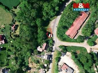 Nabízíme pozemek o výměře 223 m² v obci Huntířov u Děčína. D